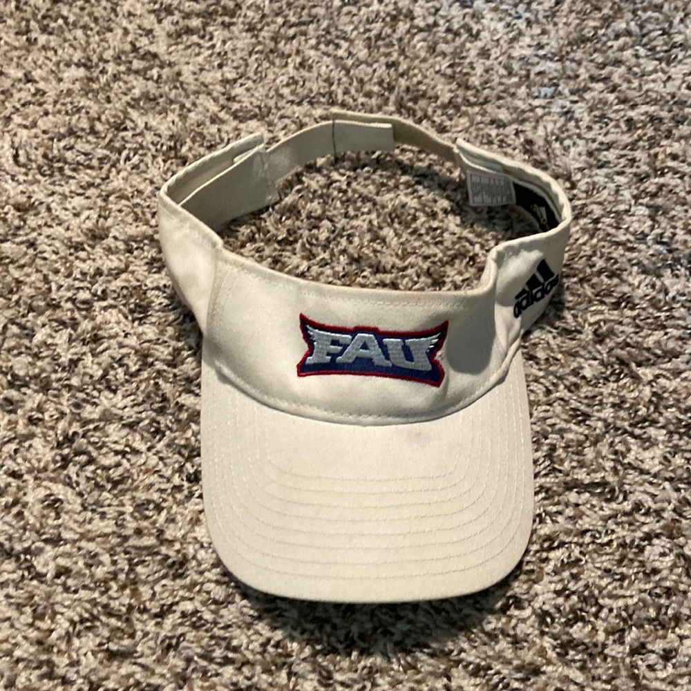 Adidas FAU University Hat